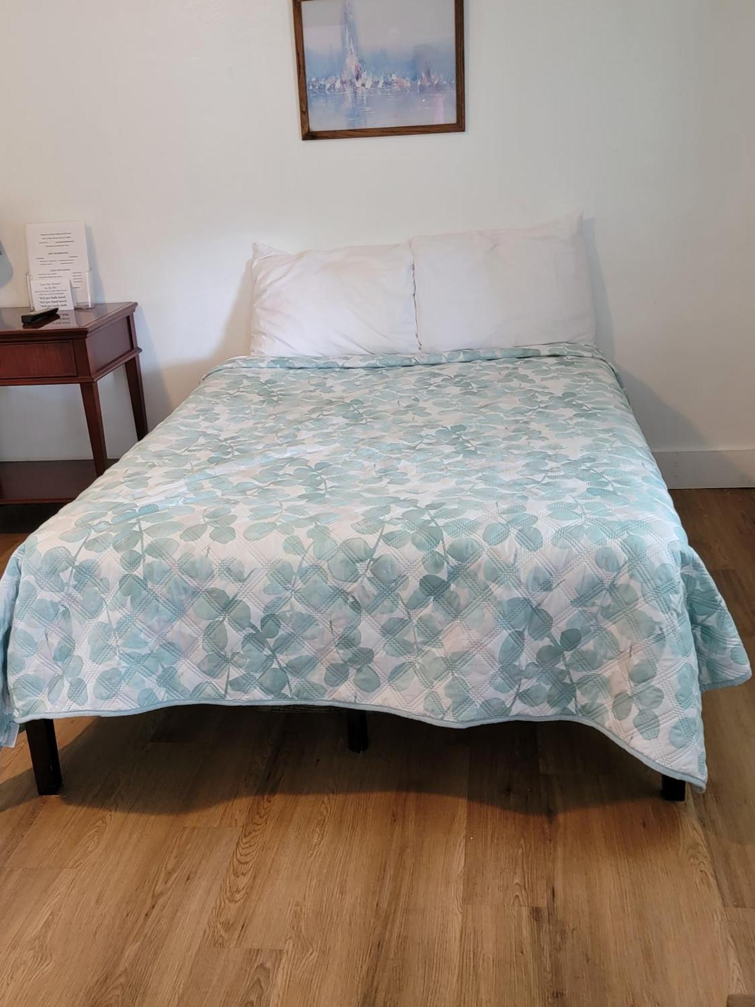 Cindy'S Motel & Rv Park Mayo Екстериор снимка